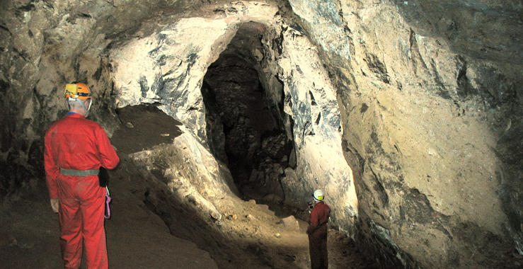 North End Chambers heading down through the mine North End Chambers heading down through the mine